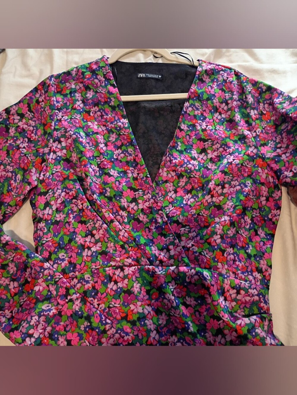 Zara Women's Floral XL Mini Dress in Pink, Green, Black Deep V neck - Picture 4 of 14